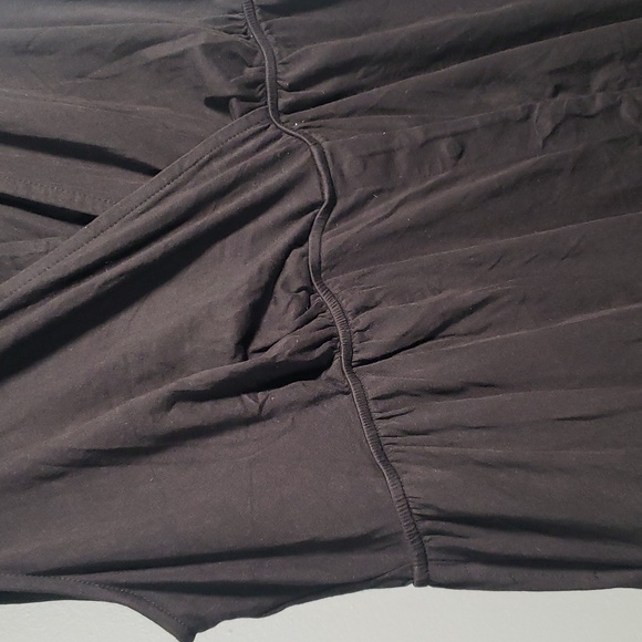 🤰Motherhood Maternity blacl nightgown in size Medium p2p 20 🤰 - Picture 1 of 7